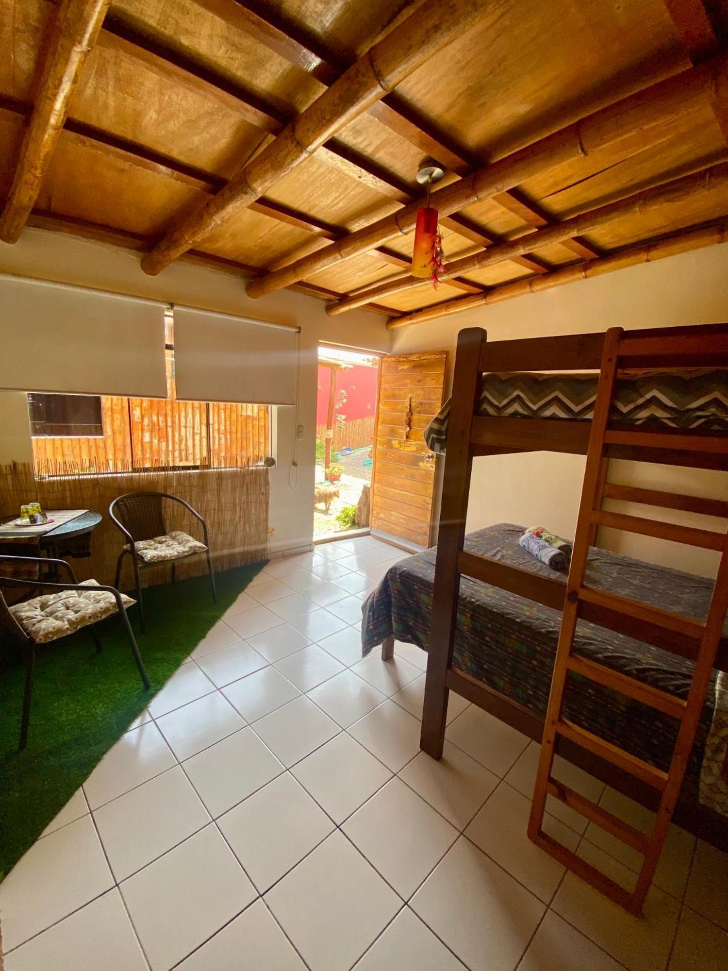 Surf House Chicama Hotell Puerto Chicama Exteriör bild